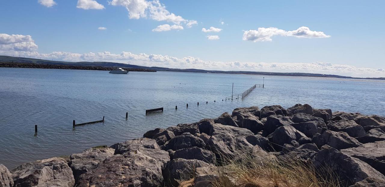 Port Haverigg Marina Village Millom Exterior foto